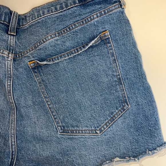 Abercrombie 90s Cutoff Short high rise - Picture 9 of 12